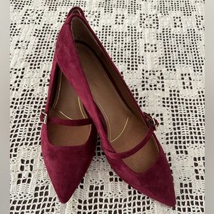 Bionic Minnie Kitten Heel